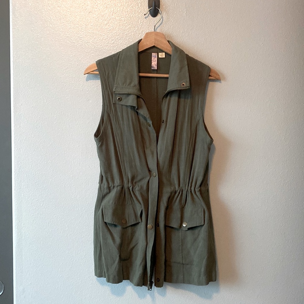 3 for $10 Francesca’s olive green military style vest adjustable waist tie